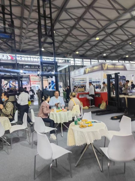 ANHUI YOUNGLIFT INTELLIGENT  EQUIPMENT CO.,LTD. ligne de production en usine